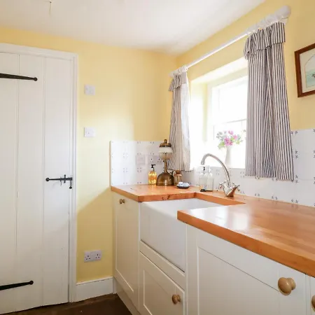 Rose Farm, Holiday home